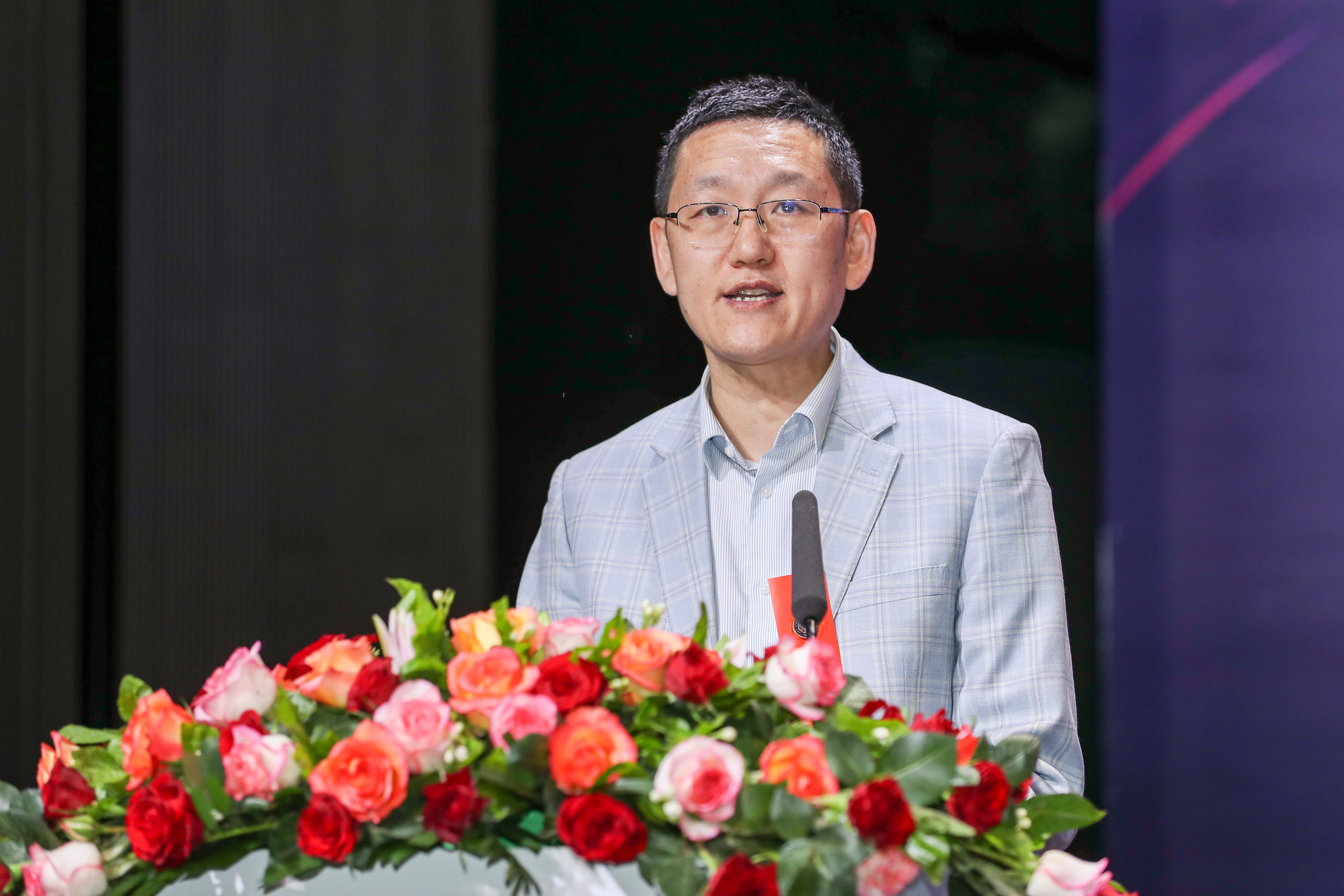 20240427-第十四届永利集团304官网博士后创新讲坛-王敬-王霄致辞.jpg