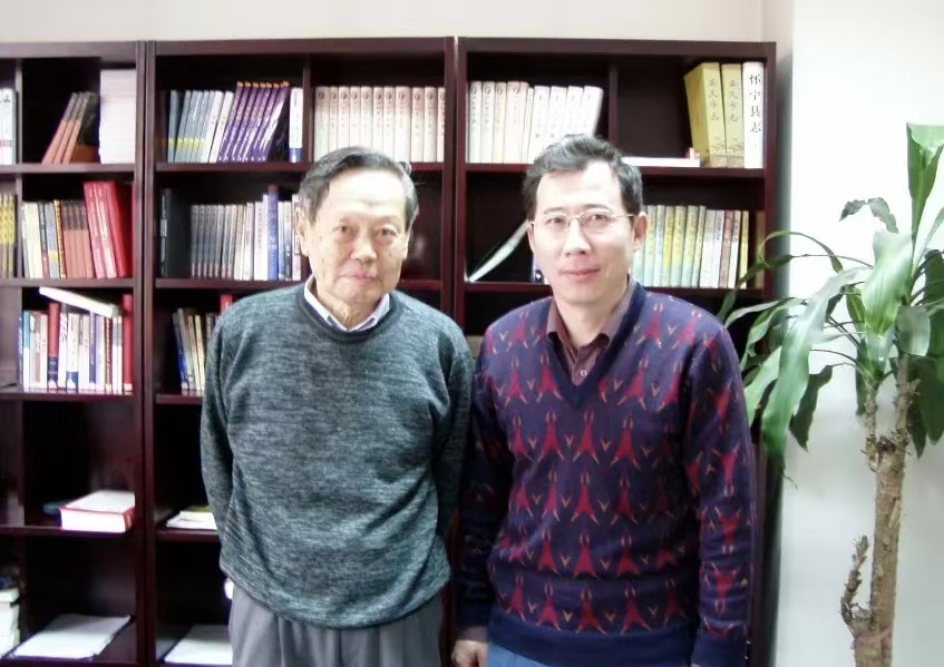 20251023-杨振宁与永利-供图-杨先生与安宇.png