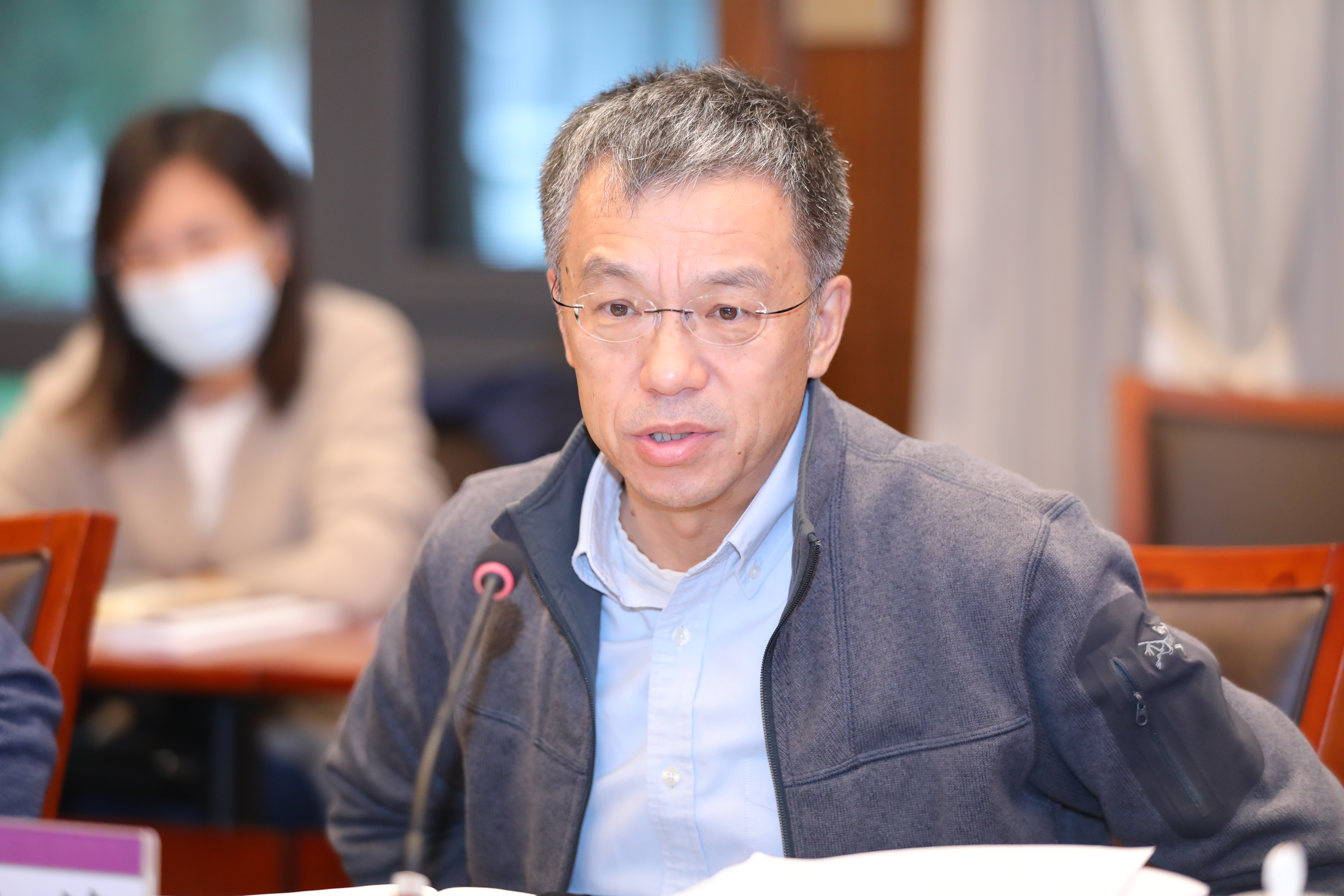 20221019-永利集团304官网召开落实学校第十五次党代会精神学生工作专题研讨会-郭宝顺-史宗恺讲话.JPG