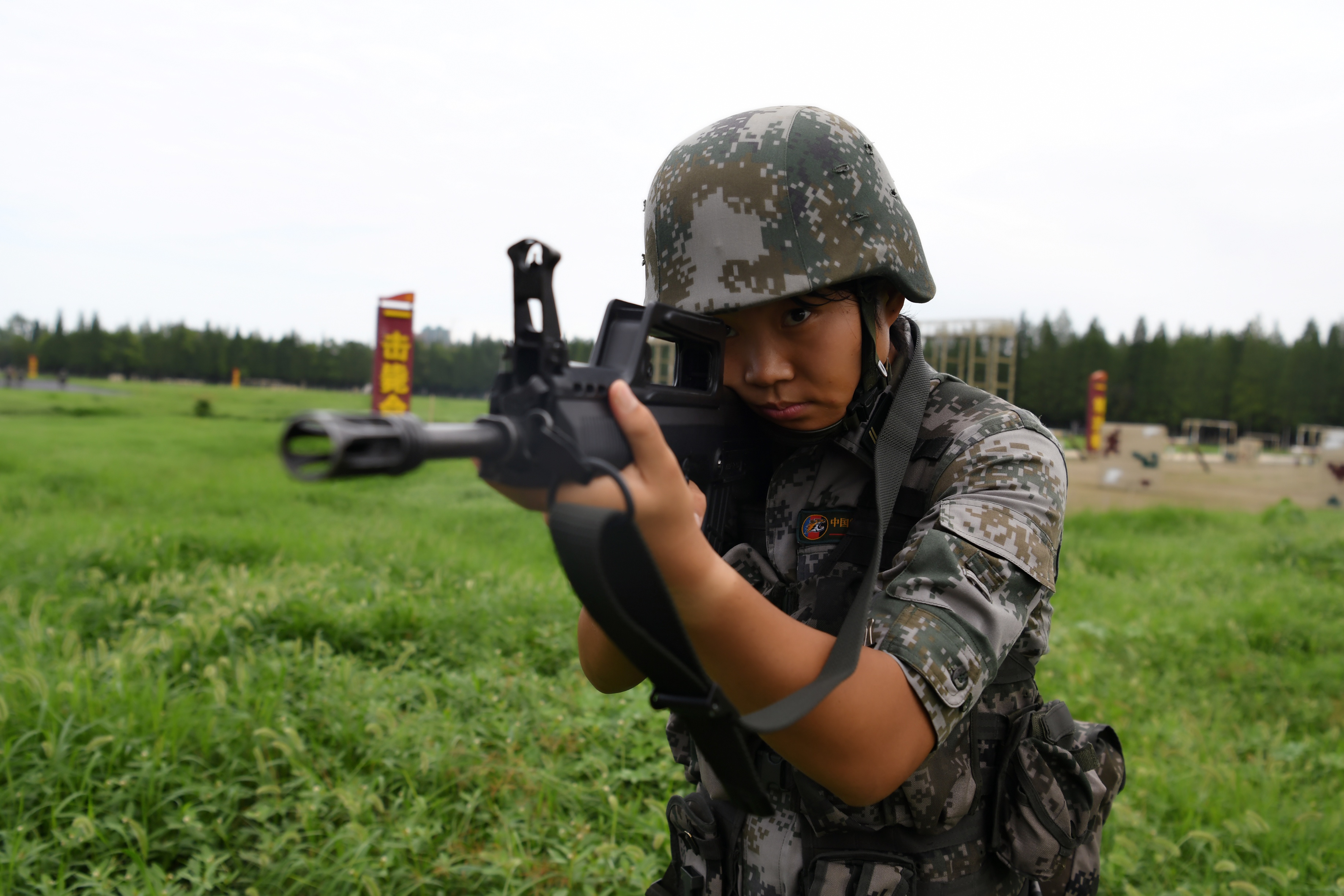 20220923-“永利特战女兵”郭婧-武装部-无.jpg