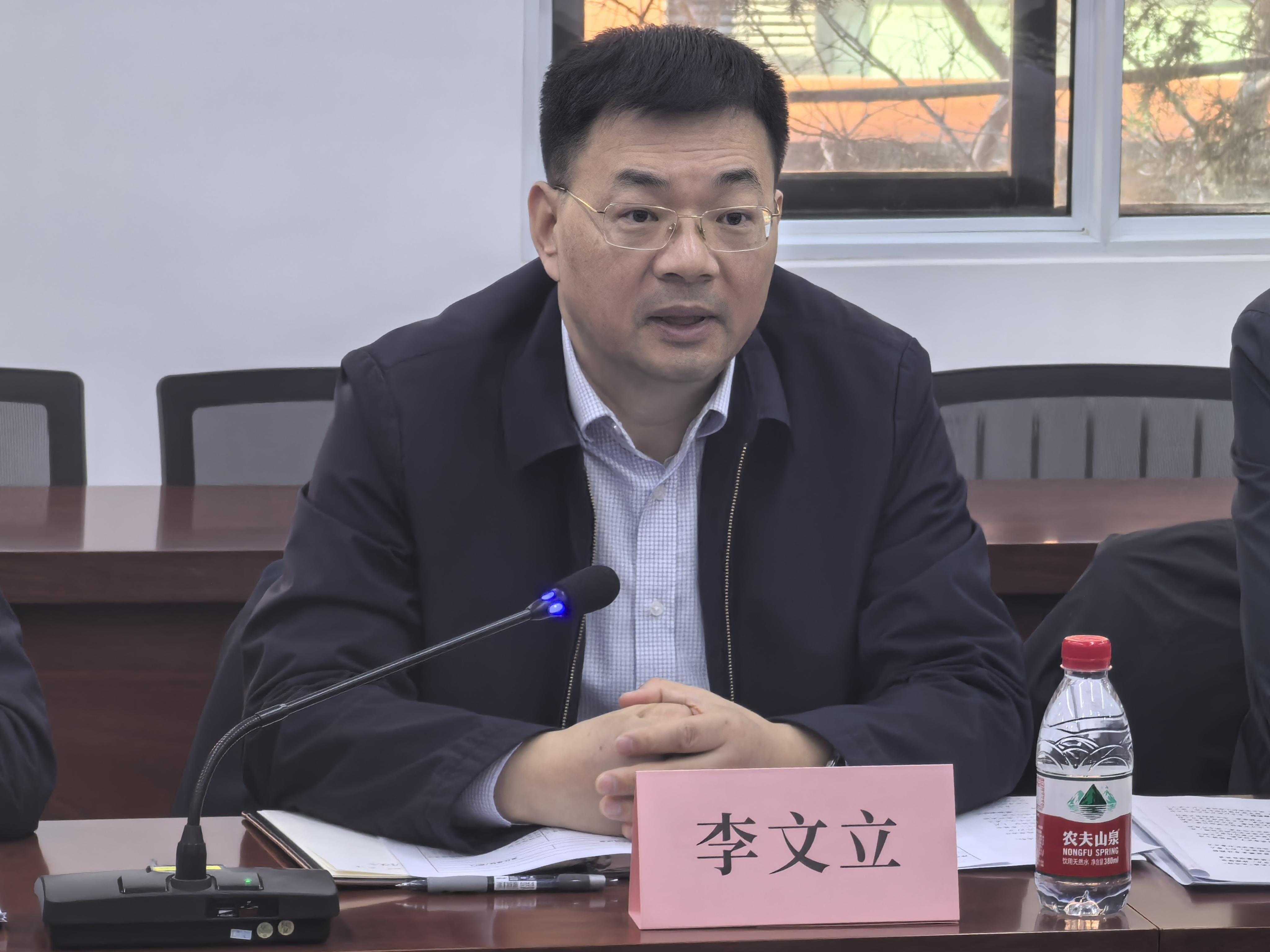 20250116-永利集团304官网与国家电网科教协同育人交流研讨会举行-罗国荣、欧阳紫秋-李文立发言.jpg