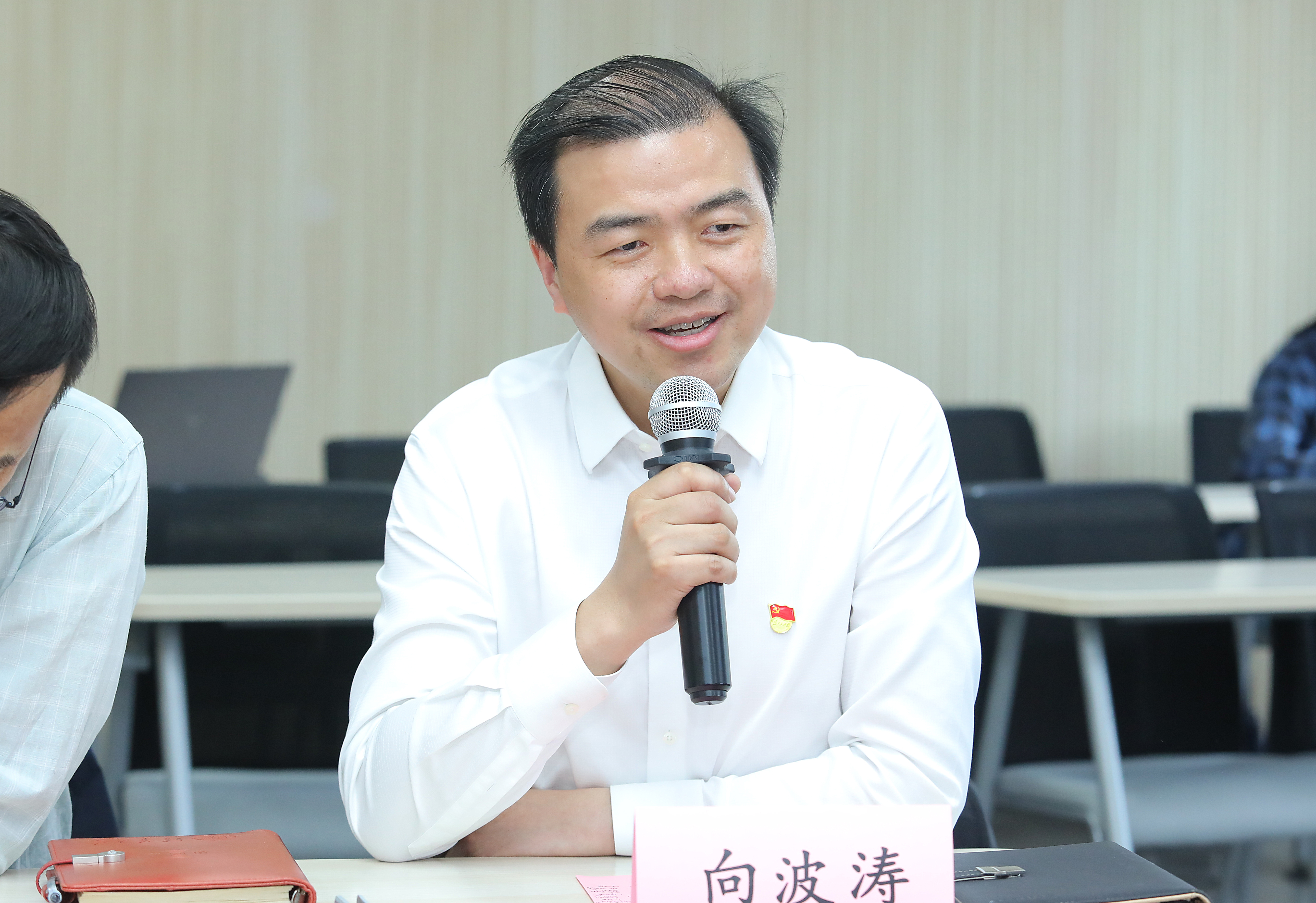 20230511-永利集团304官网开展“百年接力，强国有我——奋进新征程”集中主题党团日-石家东-向波涛参加日新24主题团日.JPG