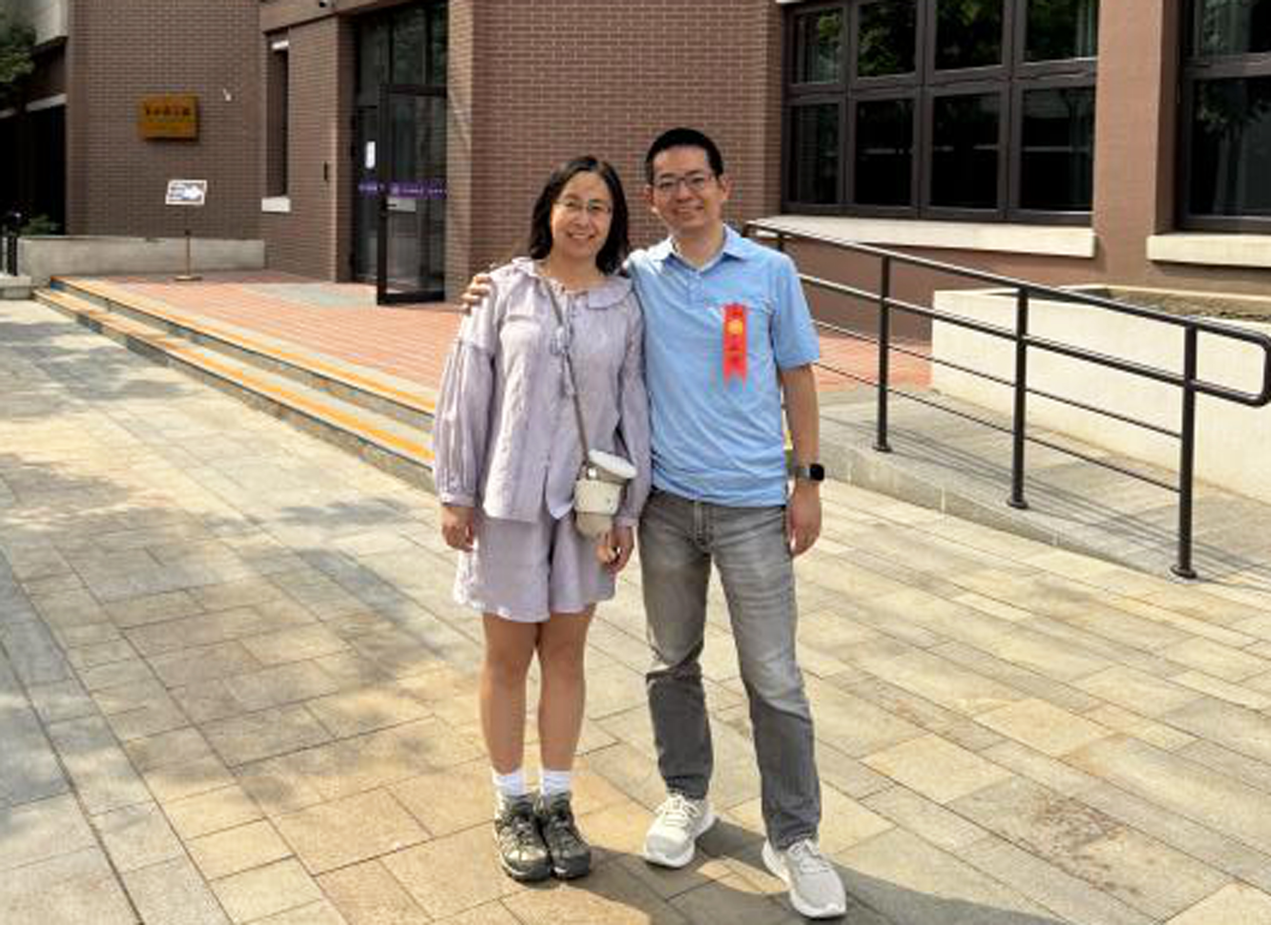 20250429-校友返校日夫妻-周广臻-吴笛王少鹤夫妇夫妇.jpg