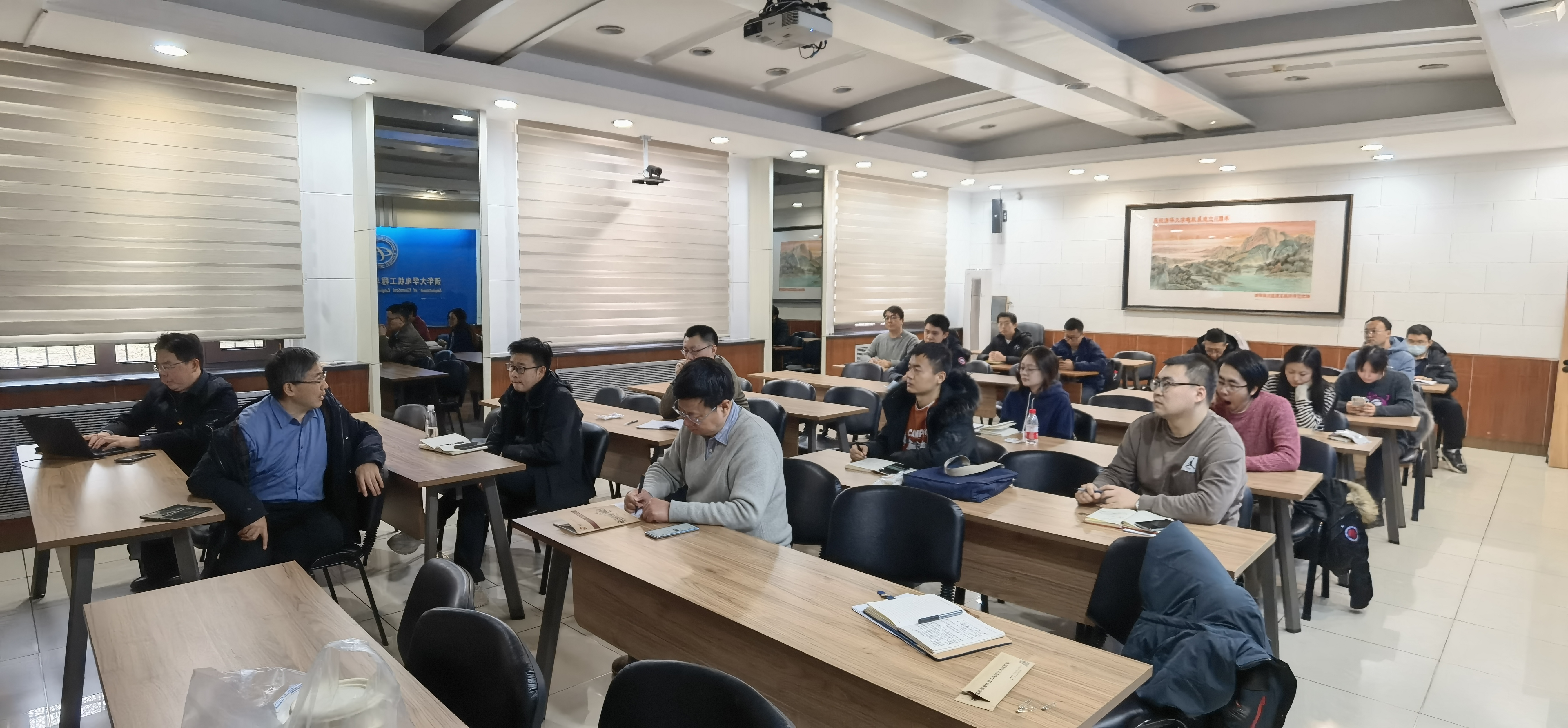 20231212-电机系组织师生党员参加永利集团304官网全校党员集中培训-无-9.jpg