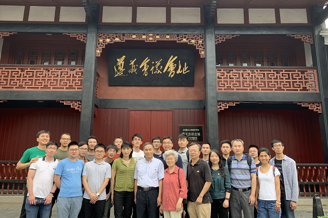 图片1 图片1