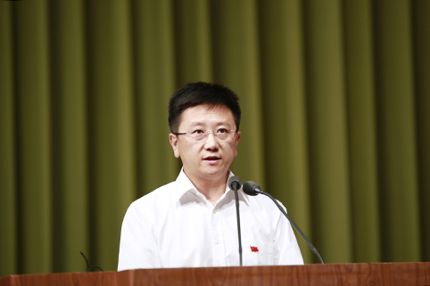 lvzhigang.jpg
