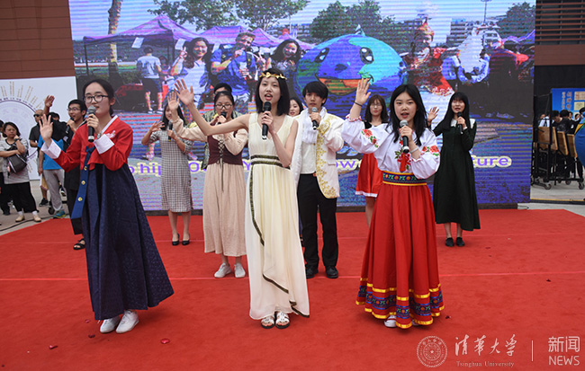 2018-04-29 学生记è?李维?1?新永利学堂社团演???(5).jpg