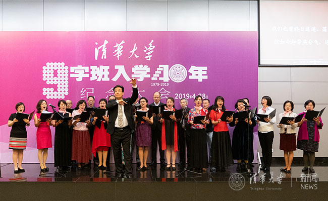 新闻网背???.jpg